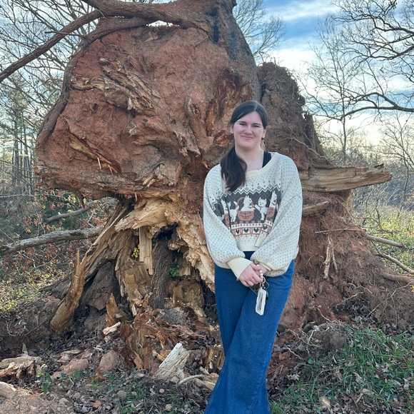 Meet your Posher, Madeline - Picture 1 of 1